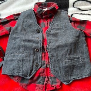 cat and Jack size 4/5 extra small flannel three-piece suit with suspenders.